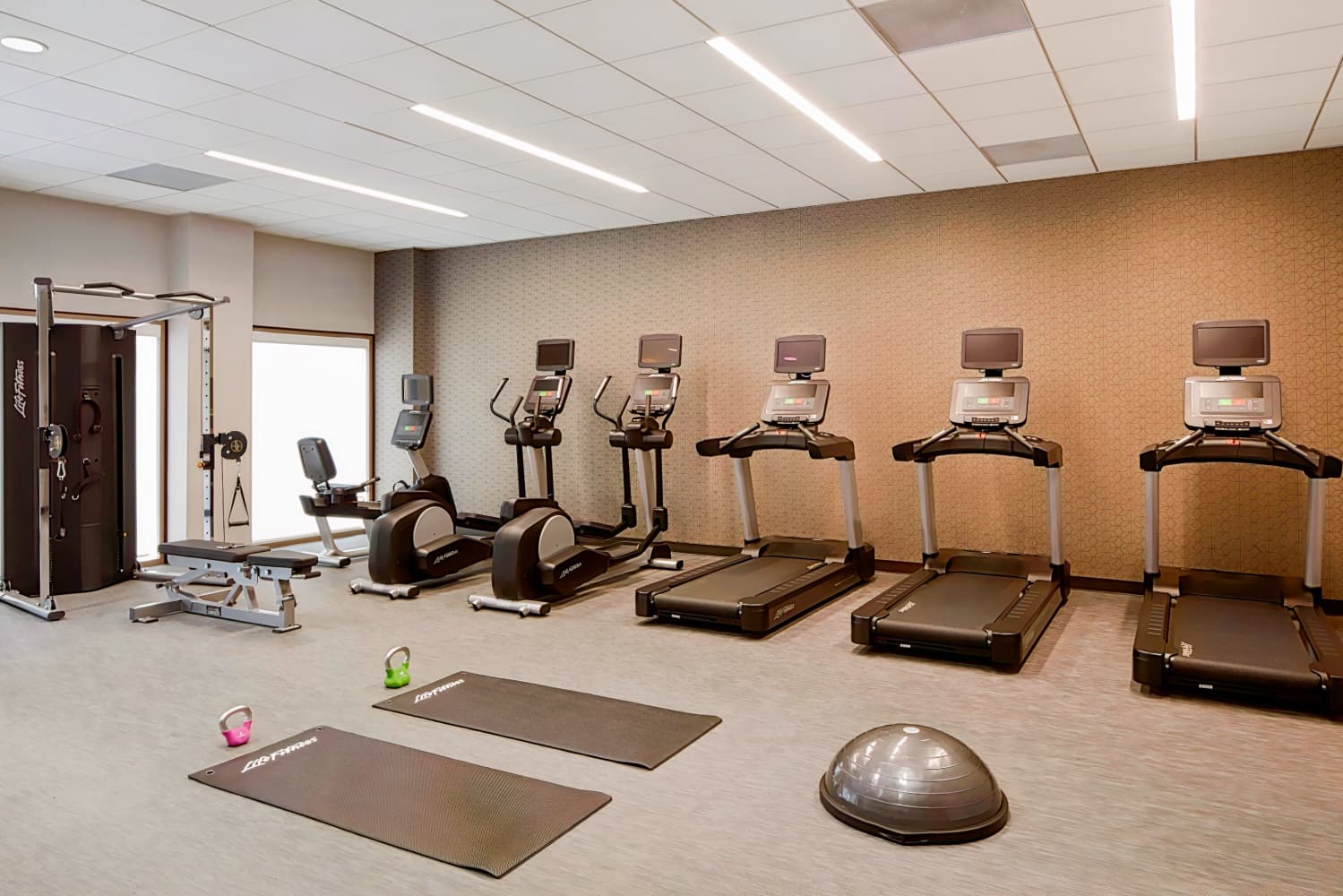 Courtyard by Marriott Los Angeles LAX/Century Boulevard