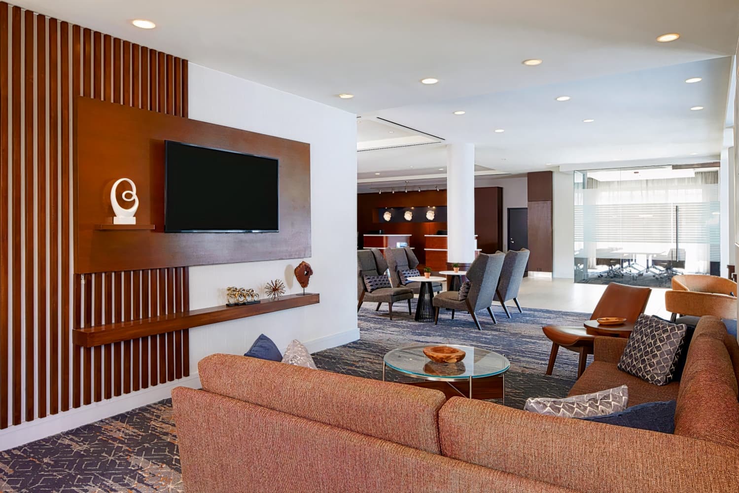 Courtyard by Marriott Los Angeles LAX/Century Boulevard
