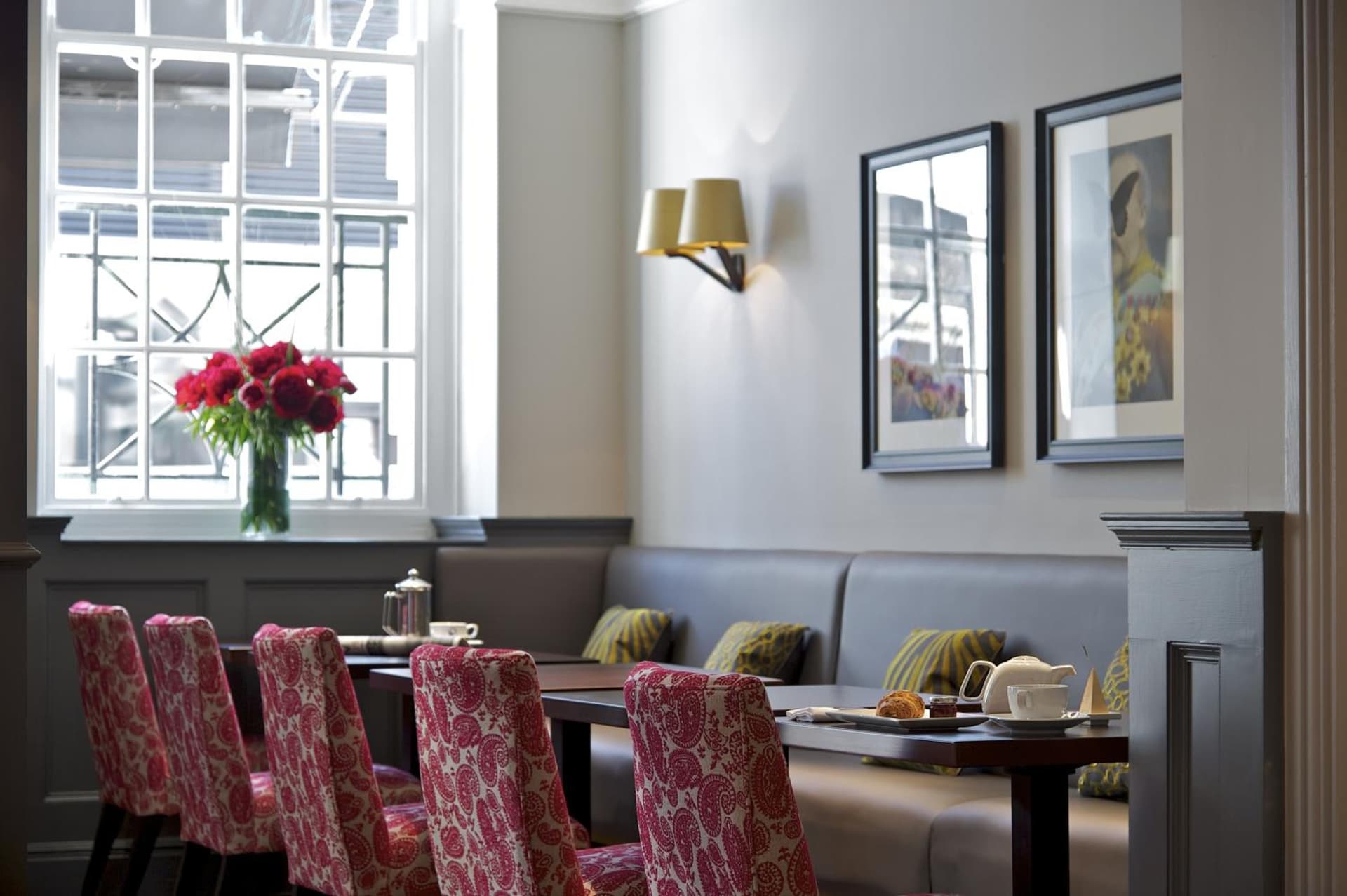 London Bridge Hotel