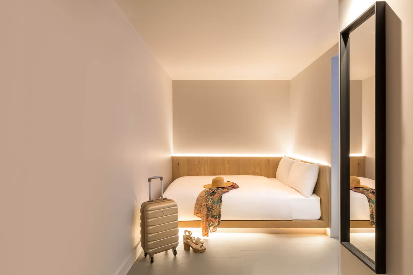 Zedwell Underground Tottenham Court Road