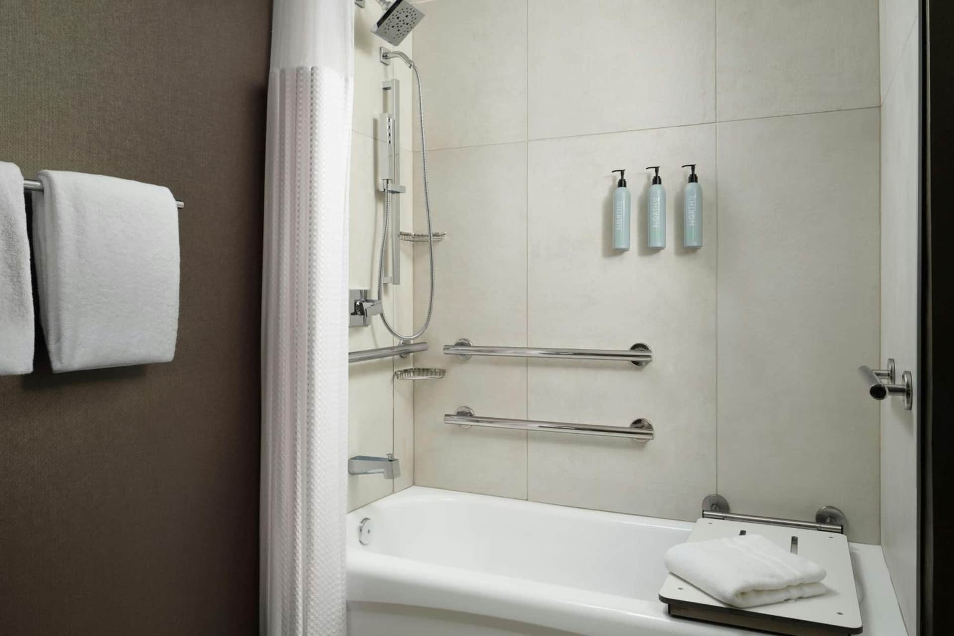 Courtyard by Marriott Los Angeles Pasadena/Old Town