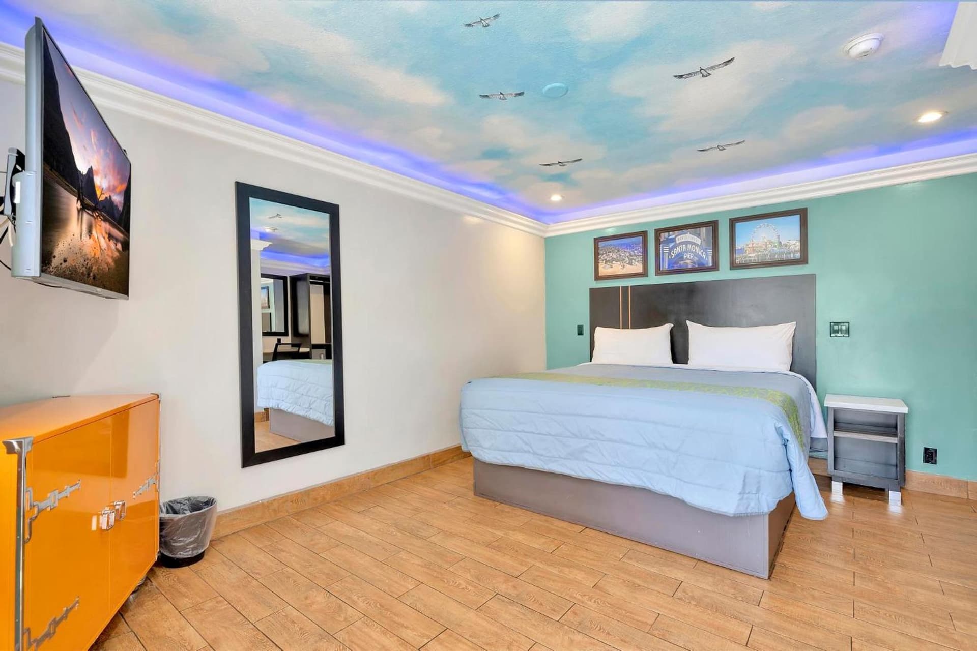 Mid City Inn