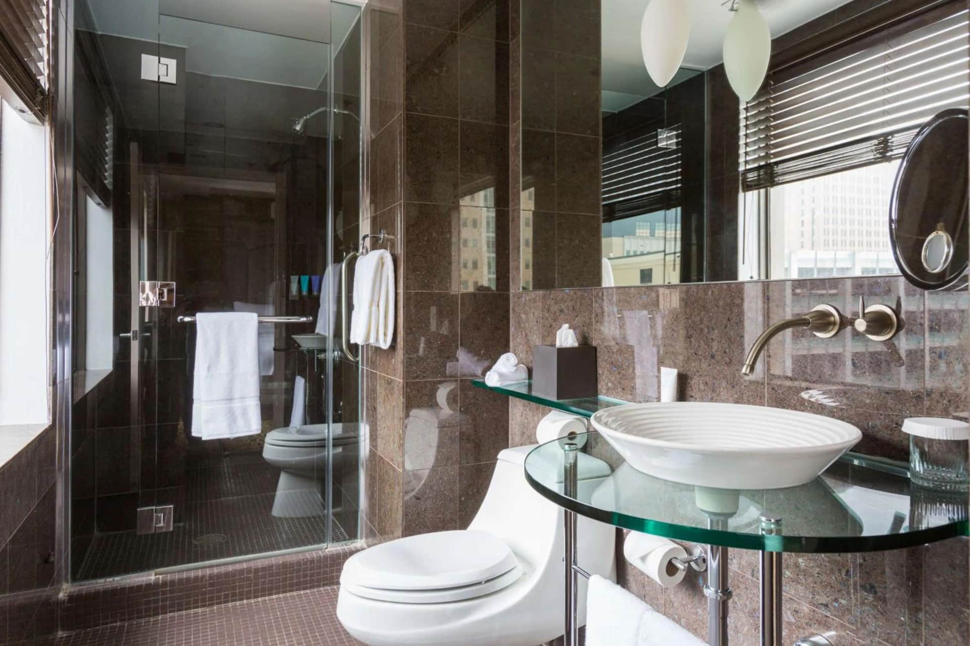 The Sam Houston Hotel, Curio Collection by Hilton