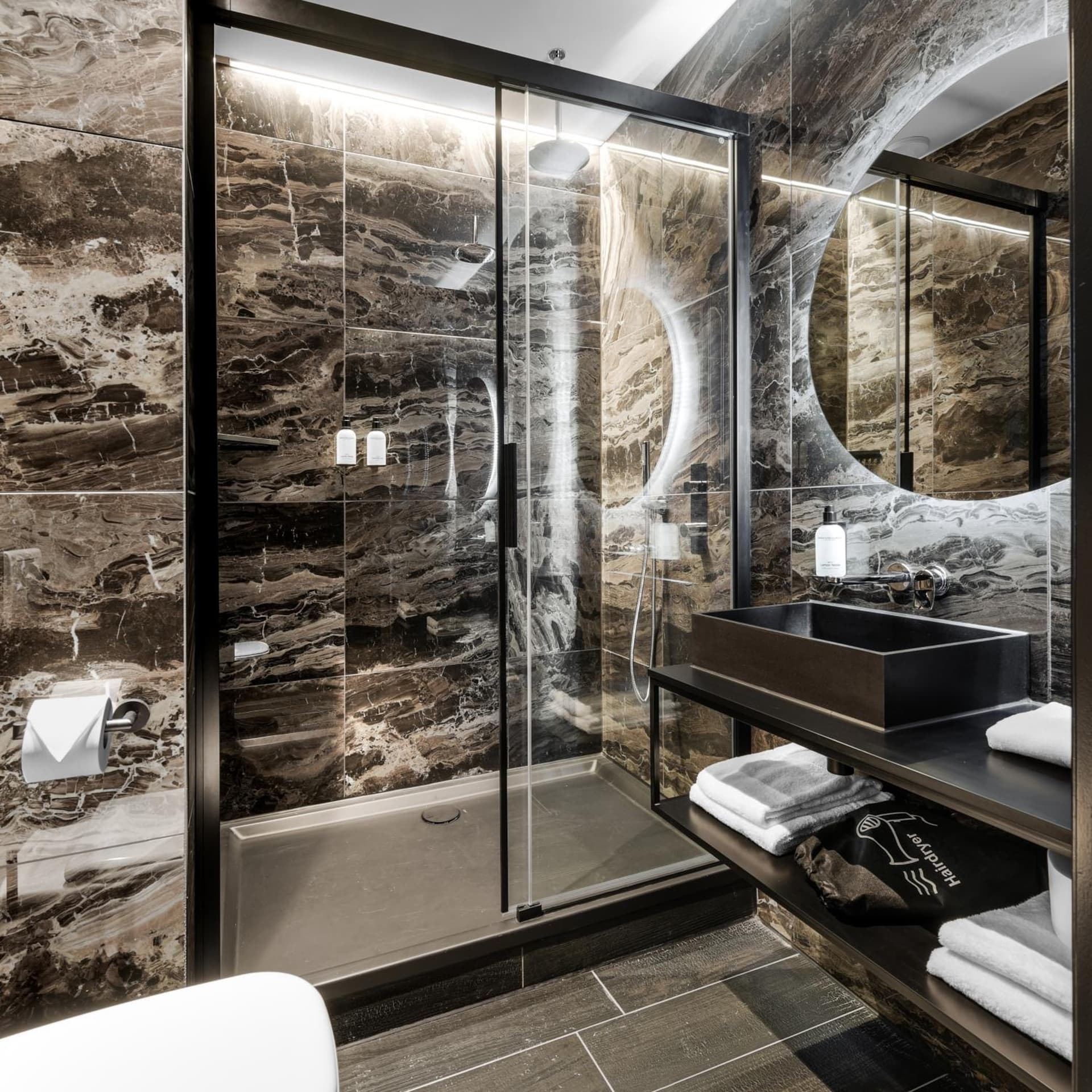 Le Marin Hotel Rotterdam City – Handwritten Collection