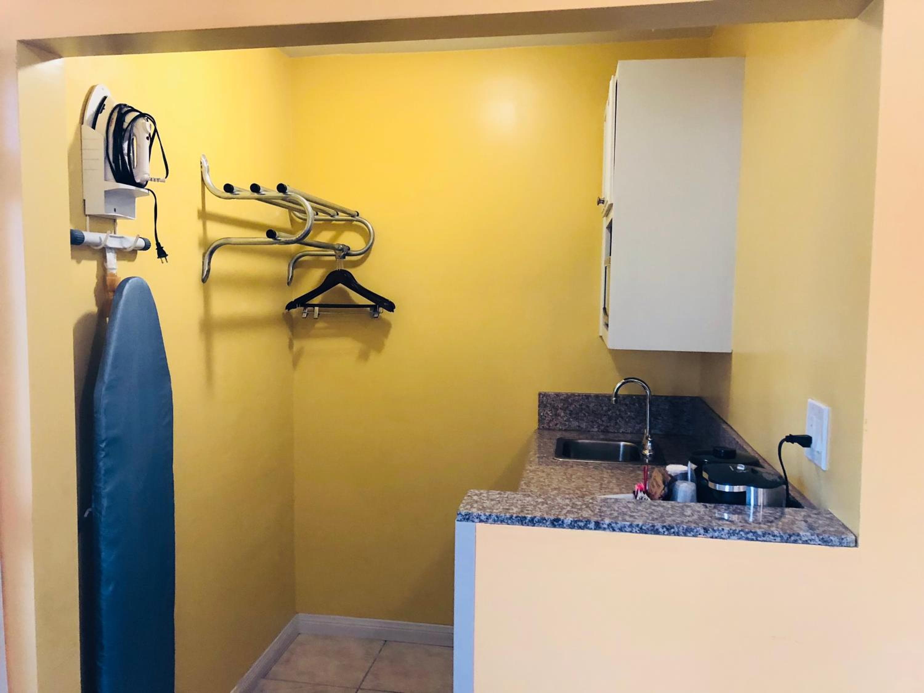 Encore Motel Near Marina Del Rey, Culver City & Venice