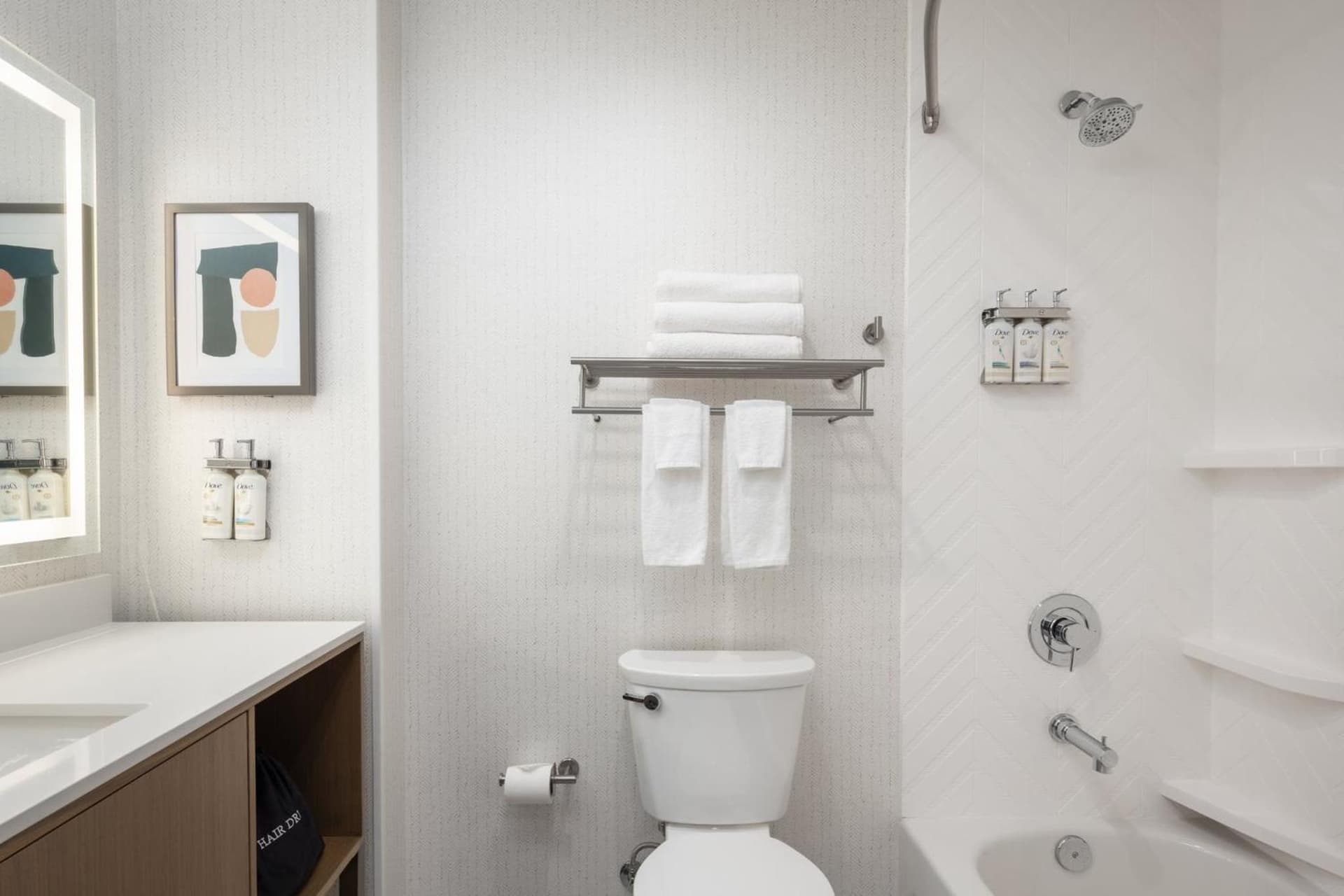 Holiday Inn & Suites Monterey Park Los Angeles, an IHG Hotel