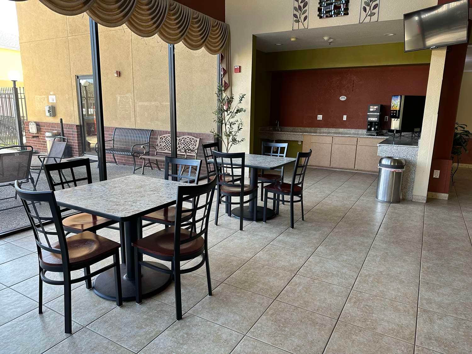 Red Lion Inn & Suites IAH Airport East