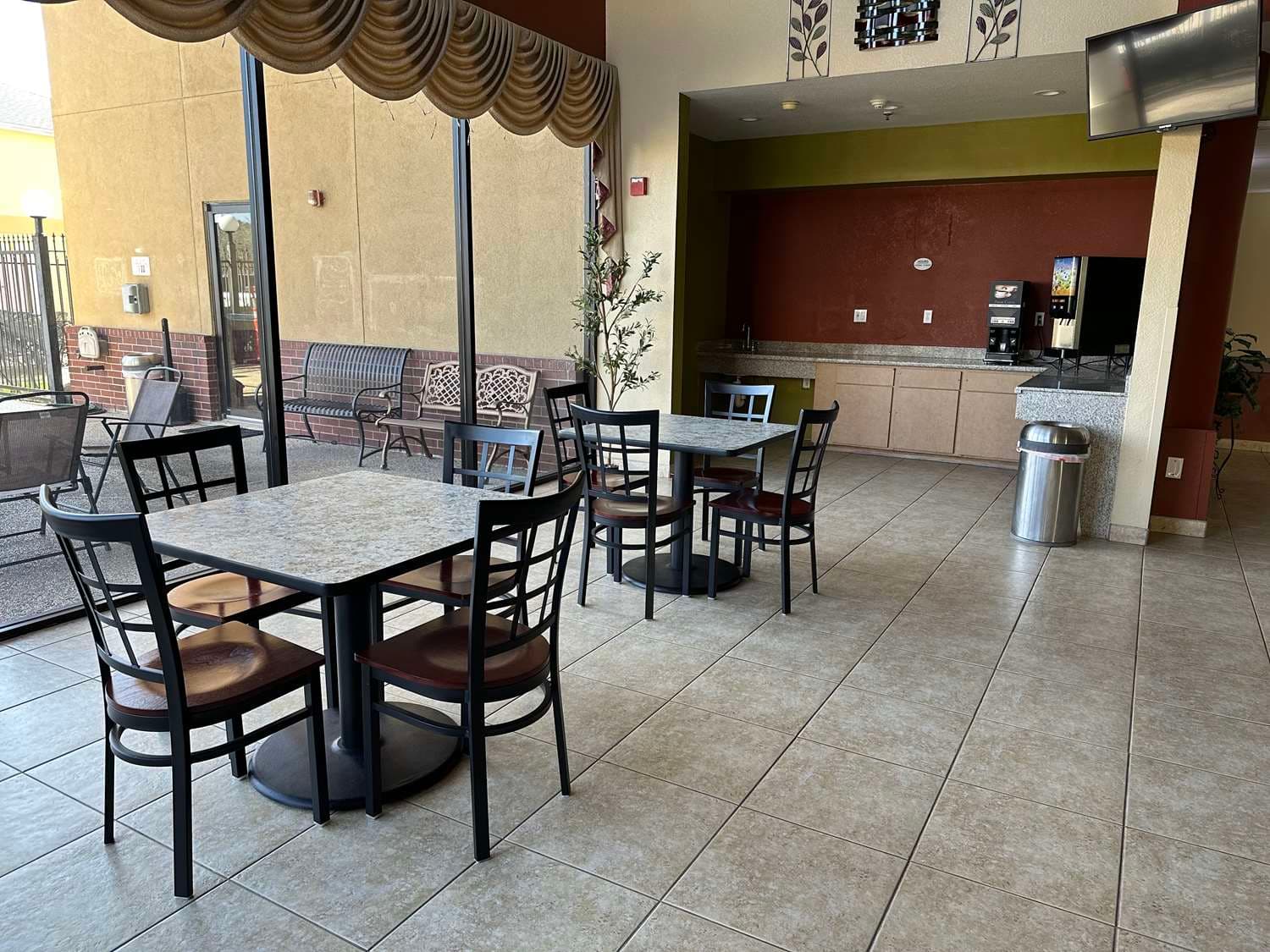Red Lion Inn & Suites IAH Airport East