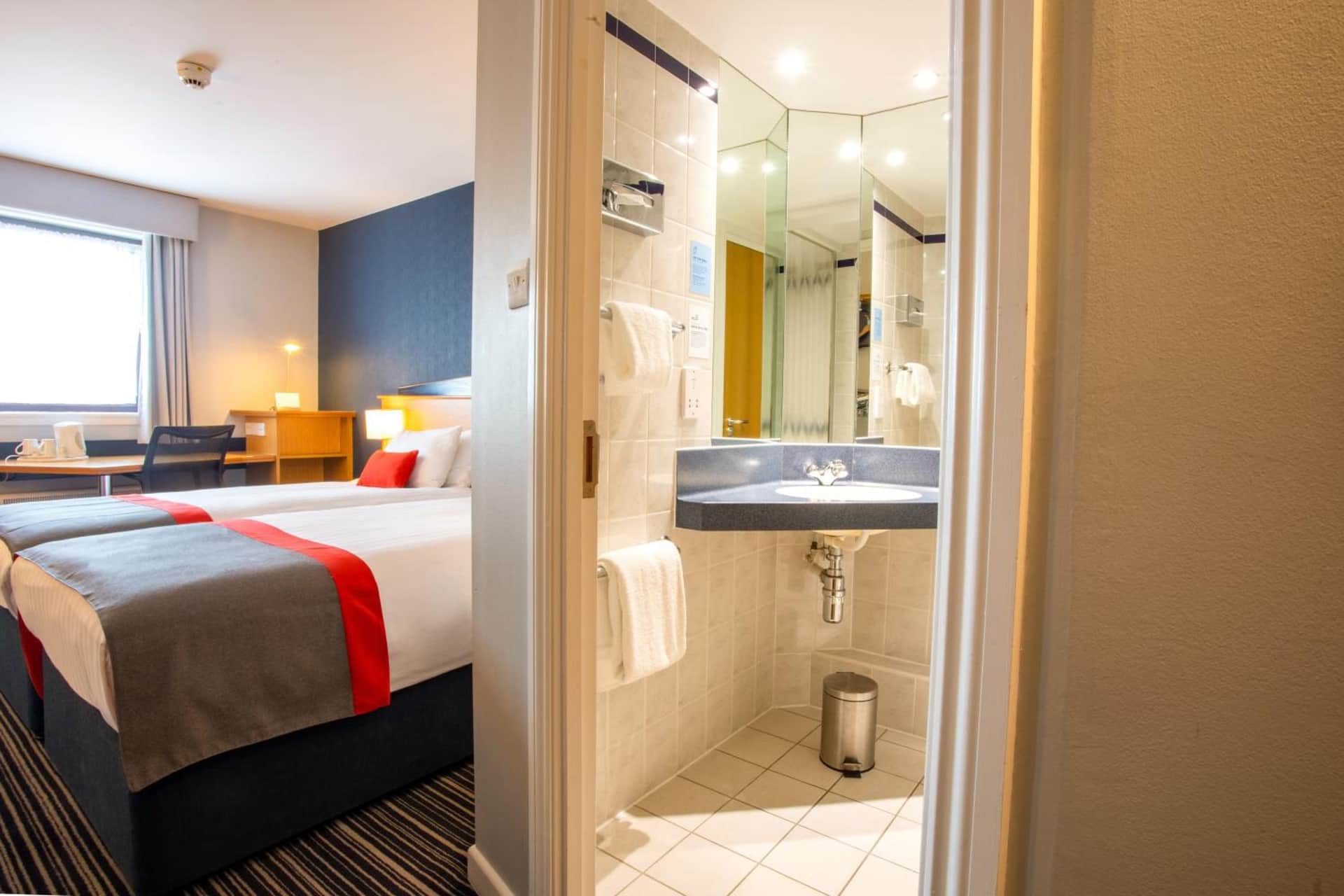 Holiday Inn Express - Perth