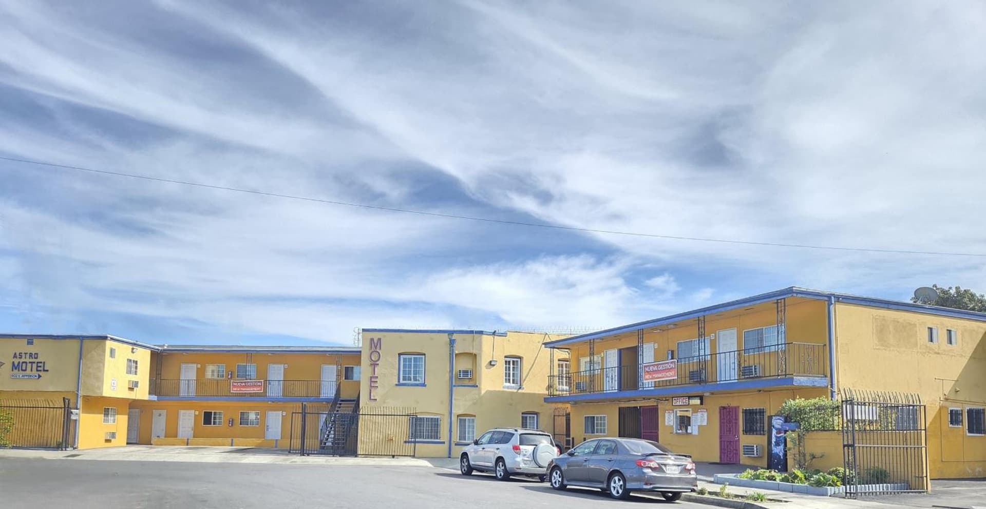 Astro Motel