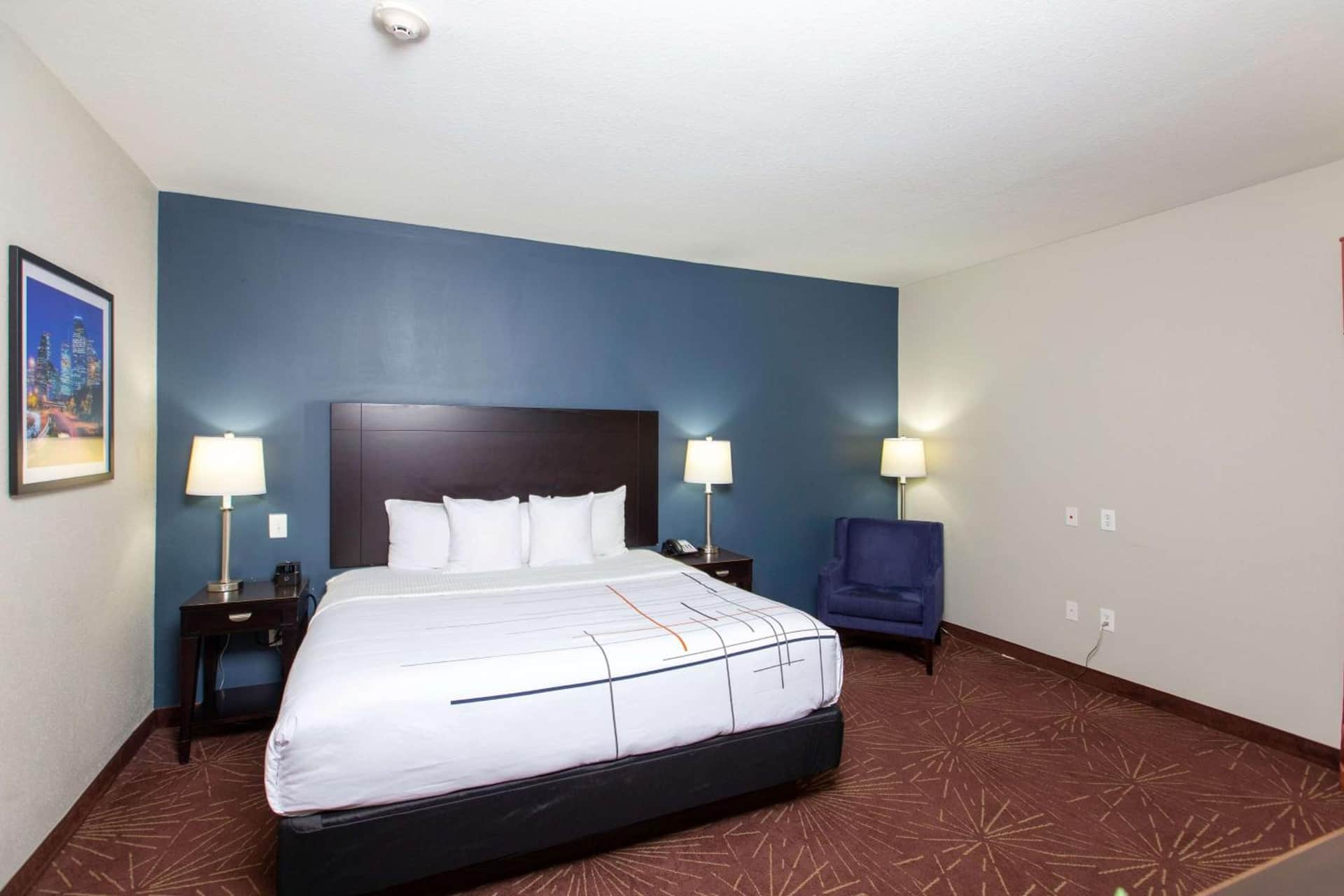 La Quinta Inn & Suites by Wyndham Houston East at Normandy