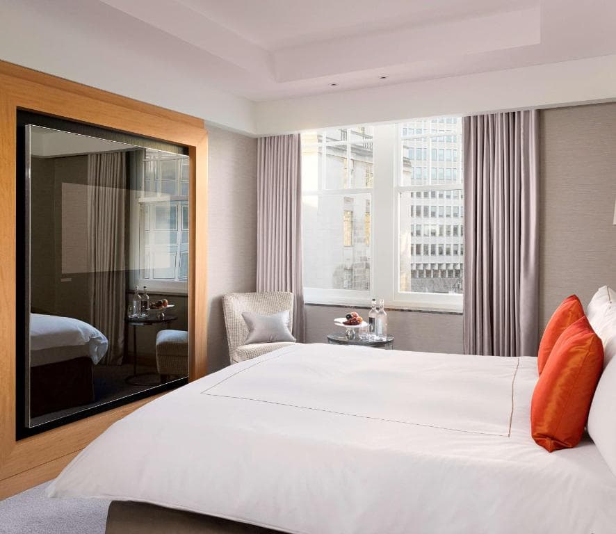 Conrad London St James